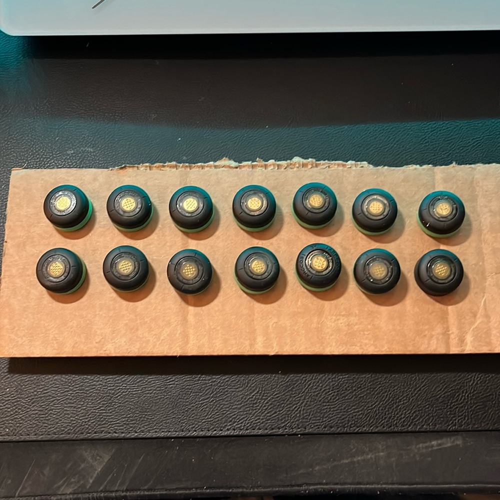 14 Arccos Caddie Sensors (played once)